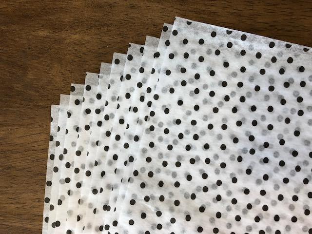 BW Tissue 10pk - Scattered Dots